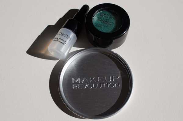 Make Up Revolution