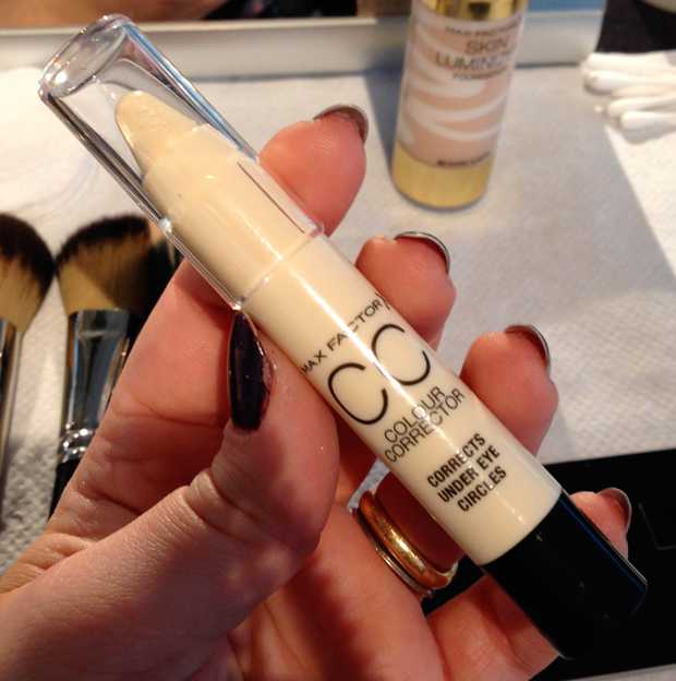 make up glamour max factor
