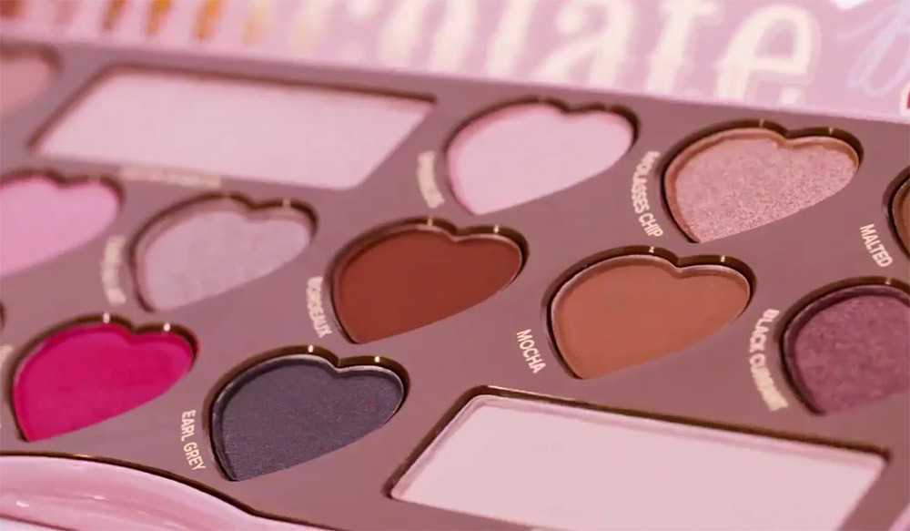 Chocolate Bon Bons Palette Too Faced