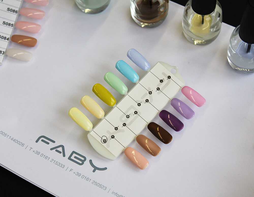 swatches smalti Faby