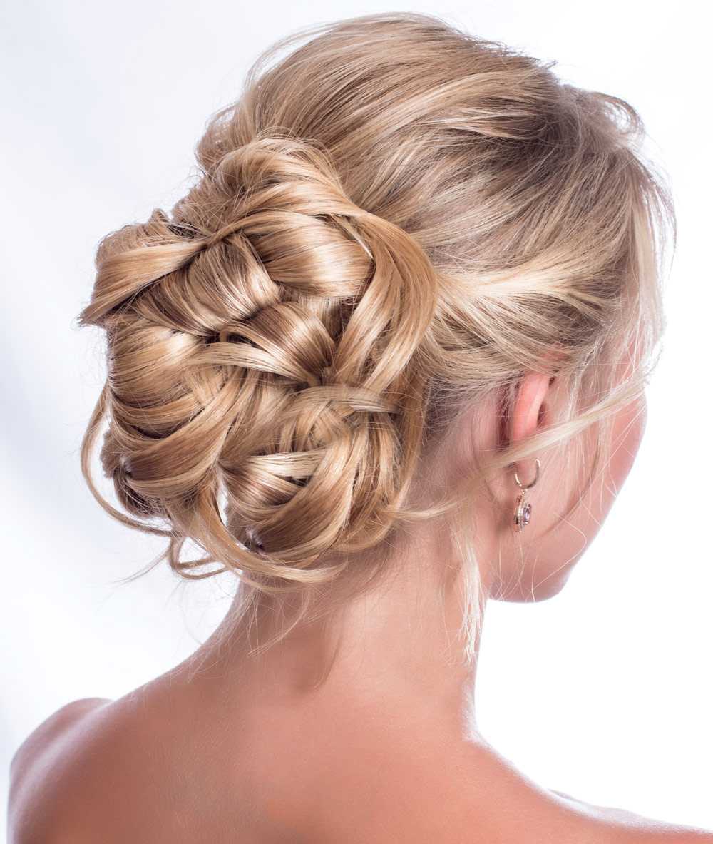 Acconciature Sposa Capelli Mossi