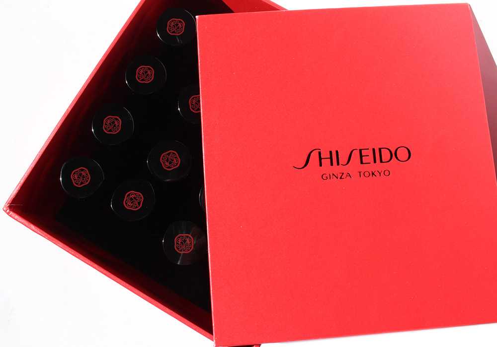 Shiseido rossetti Rouge Rouge