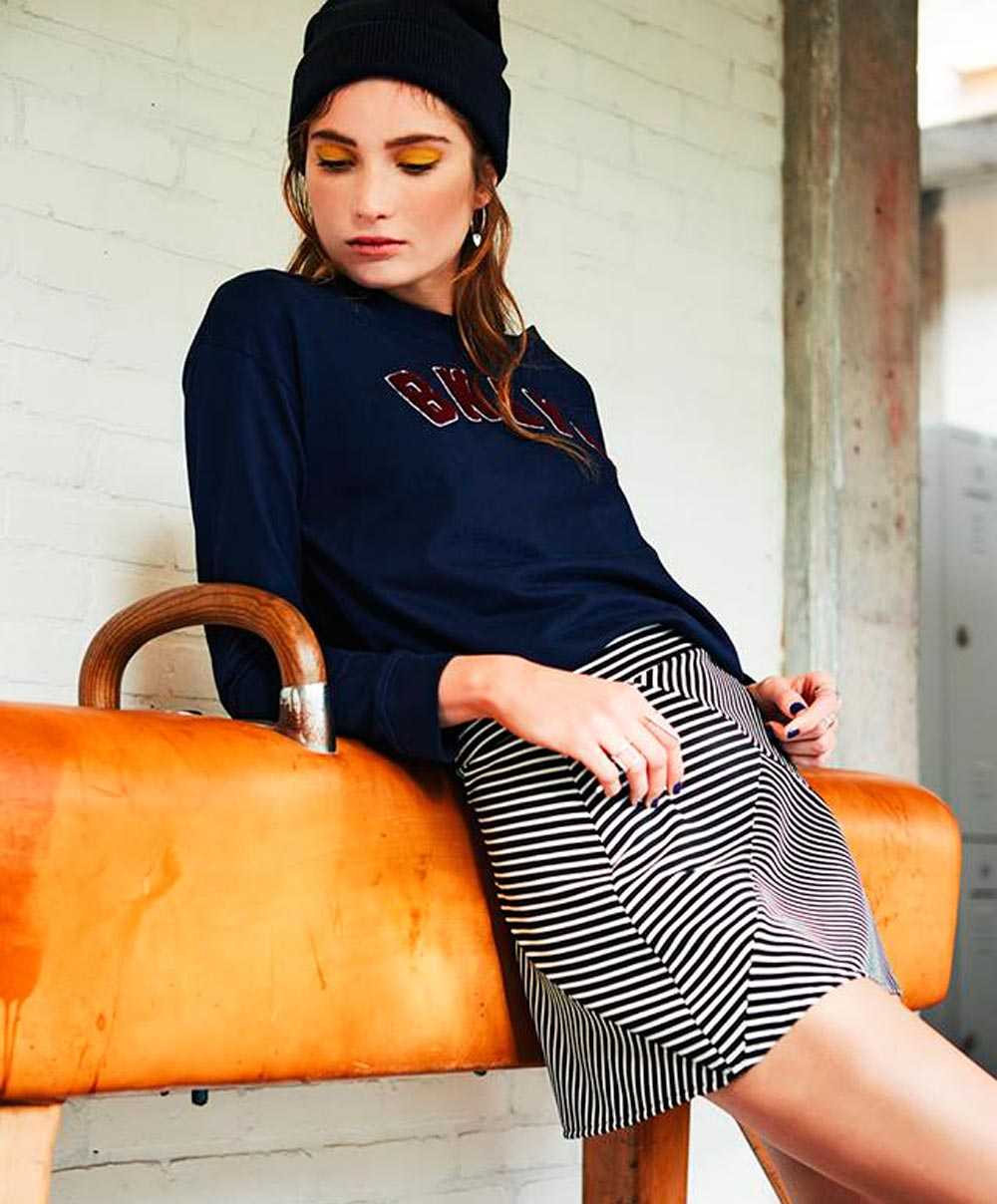 Jennifer negozio di discount abbigliamento