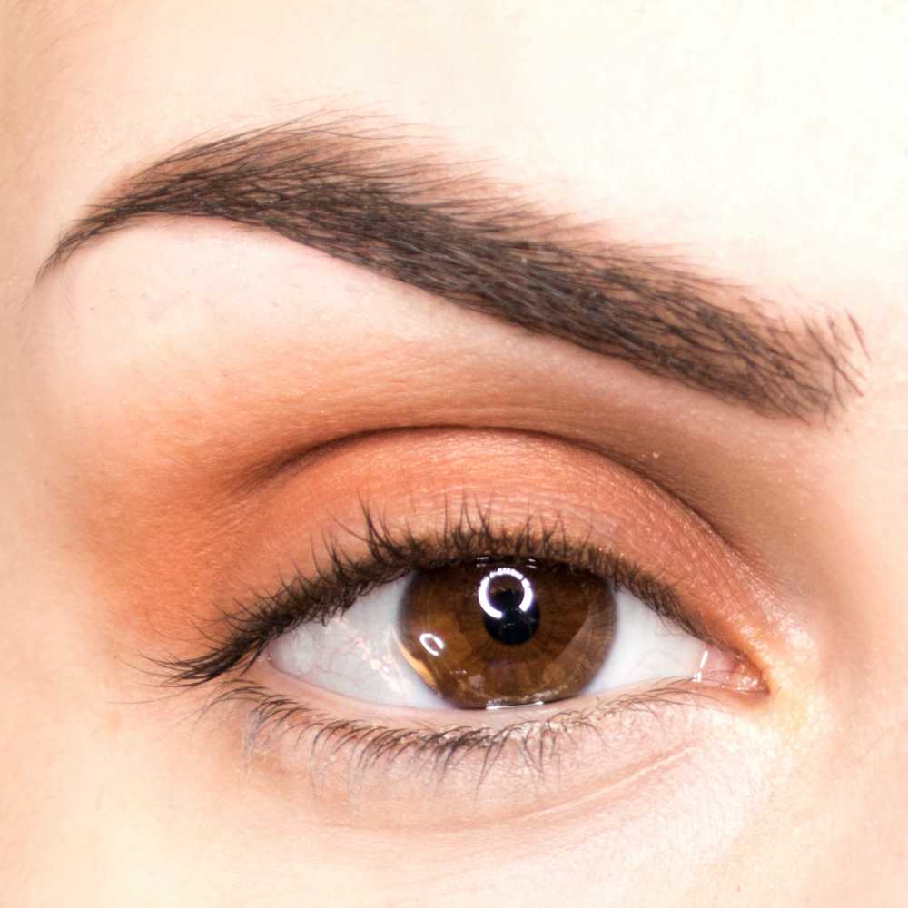 tutorial makeup per allungare gli occhi