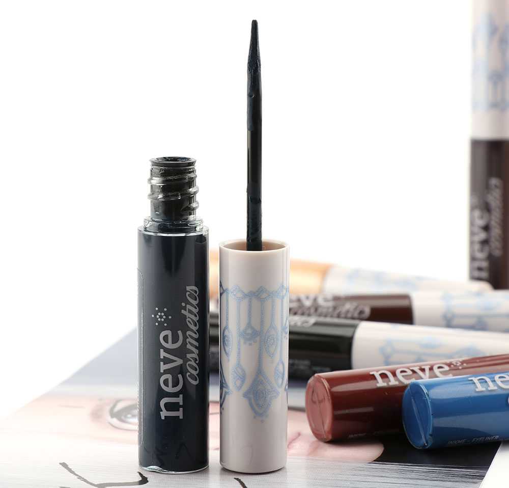 eyeliner Thebes Neve