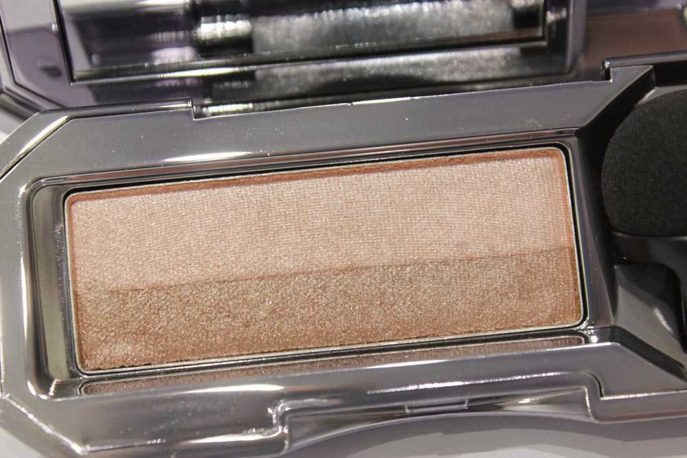 Benefit Ombretto Naughty Neutral