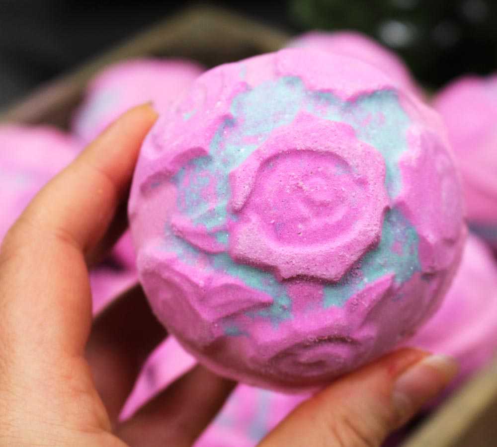 lush rose bombshell