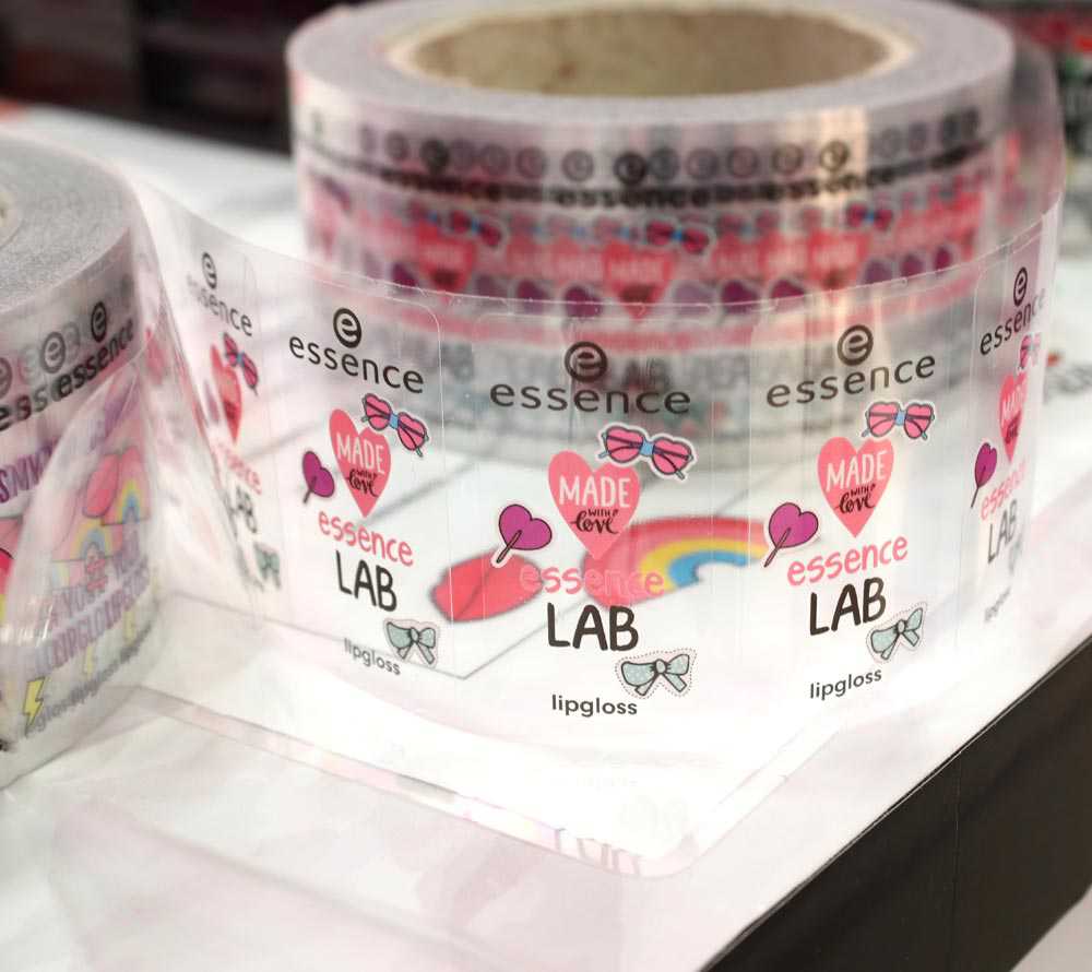 essence lab lipgloss sticker