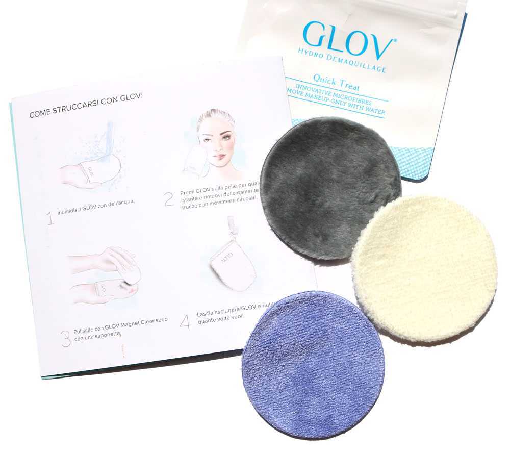 Glov make up remover