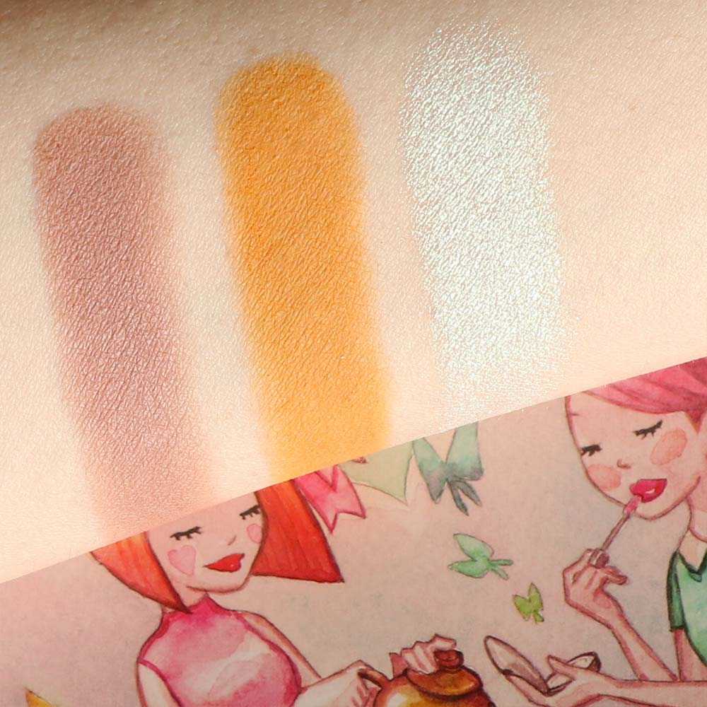 Swatches ombretti Neve Tea Time Swatches ombretti Neve Tea Time