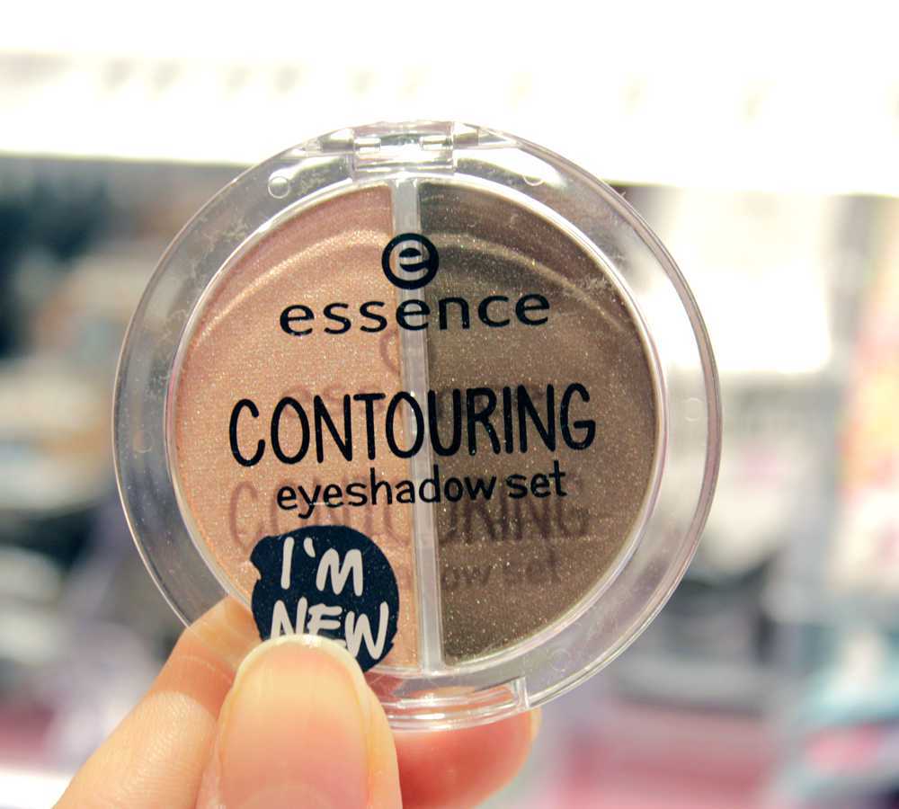 essence contouring eyeshadow set
