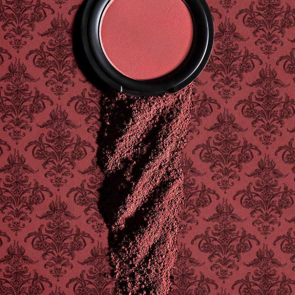 lolita blush kat von d