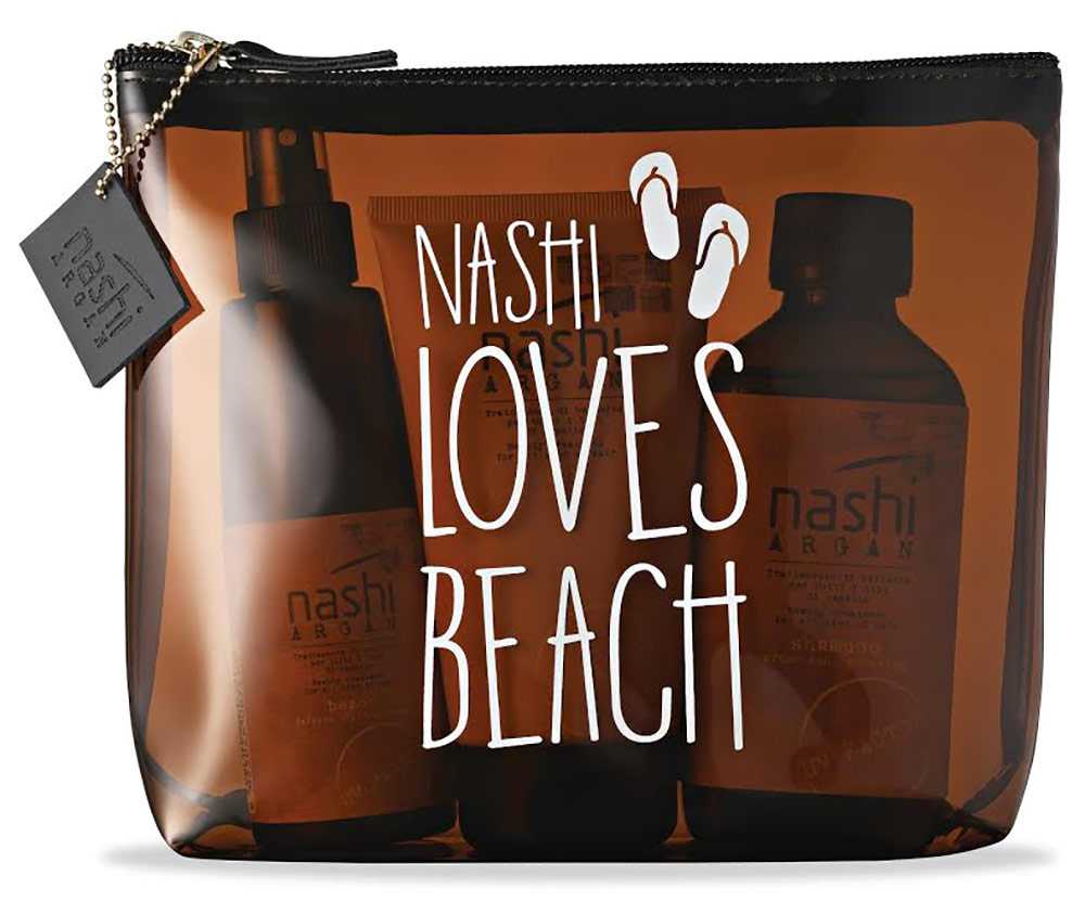 Nashi Loves Beach