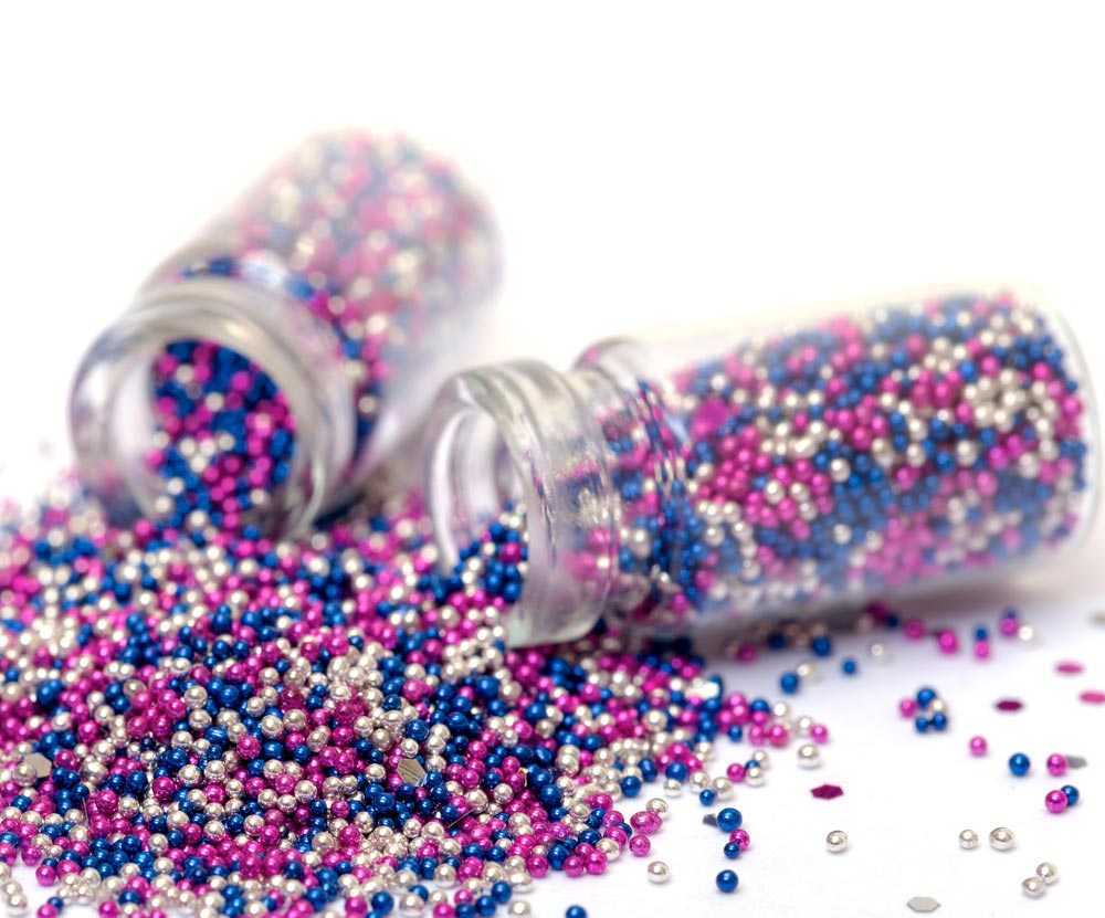 Micro perle per la caviar manicure