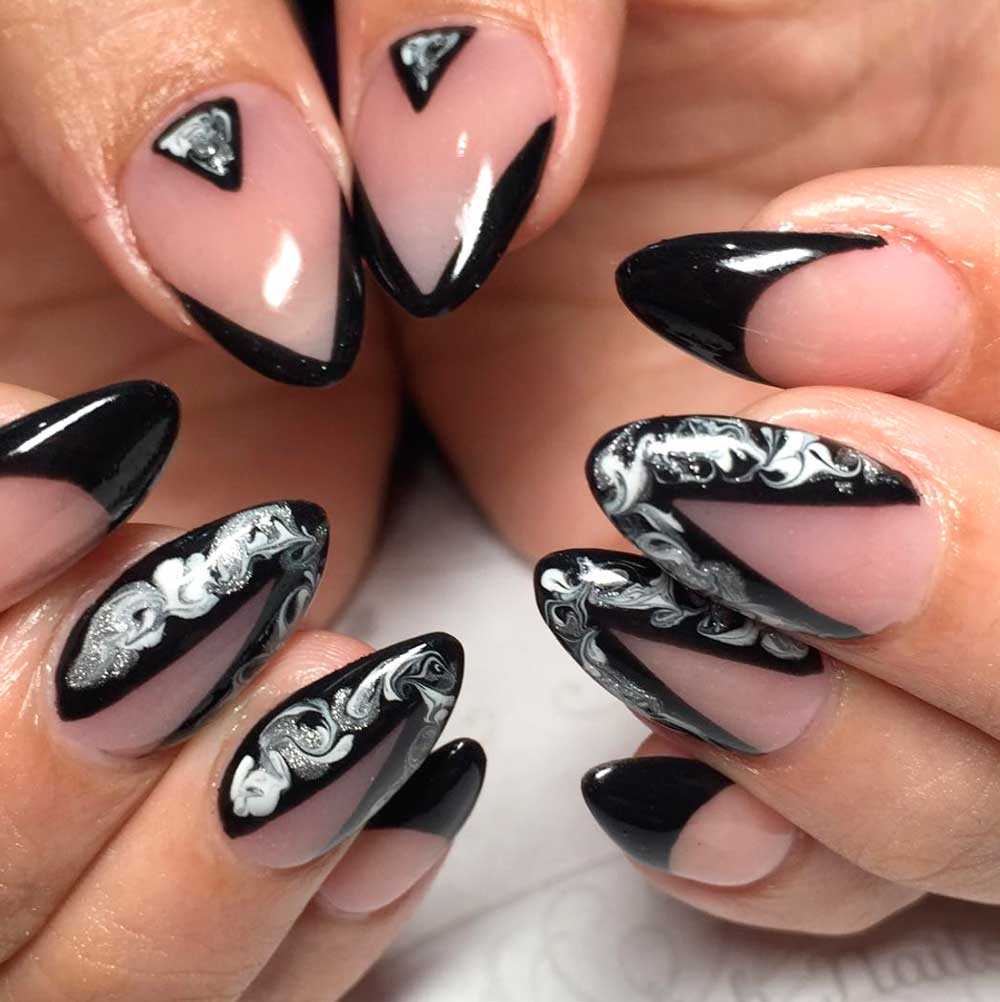 French Chevron nera con decori argento French Chevron nera con decori argento