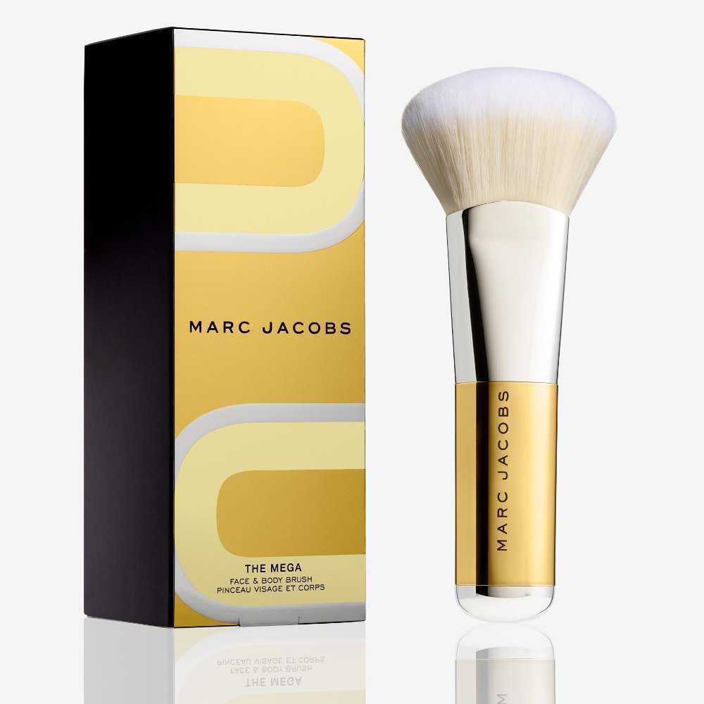 Marc Jacobs pennello The Mega Face and Body Brush
