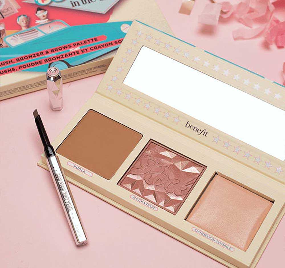 benefit pretty in the usa kit