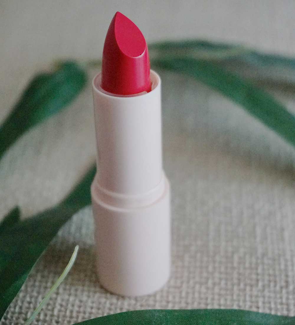 Rossetto rosso Pupa Natural Side 