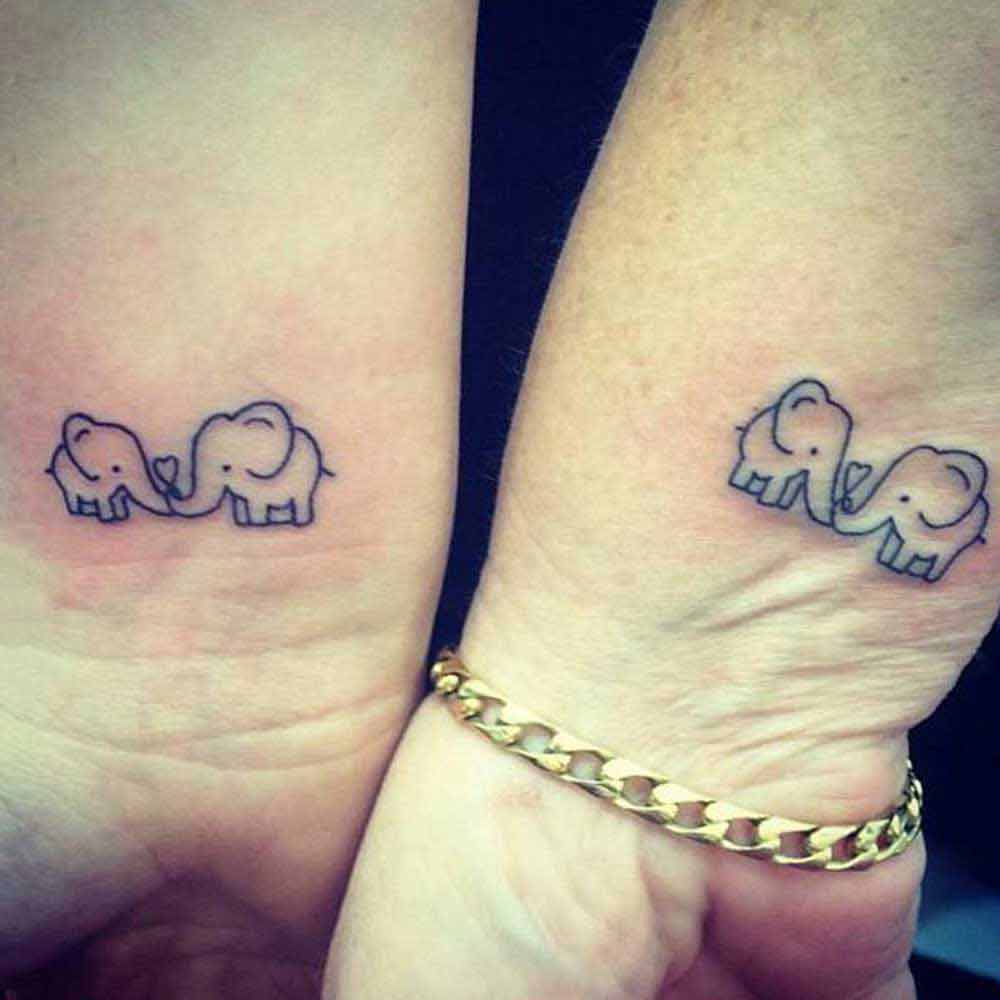 Tatuaggio elefante famiglia