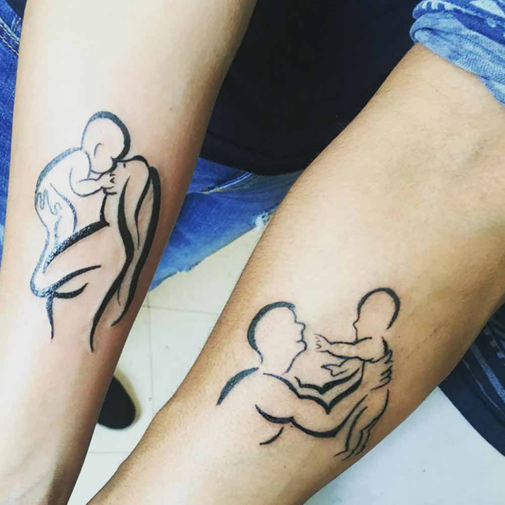 Tatuaggio famiglia stilizzato