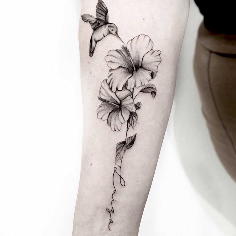 tatuaggi braccio fiori