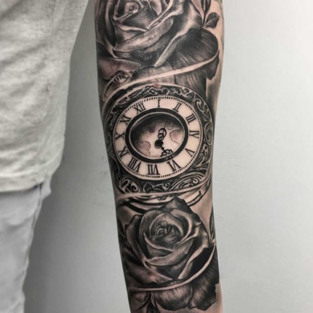tatuaggi braccio fiori