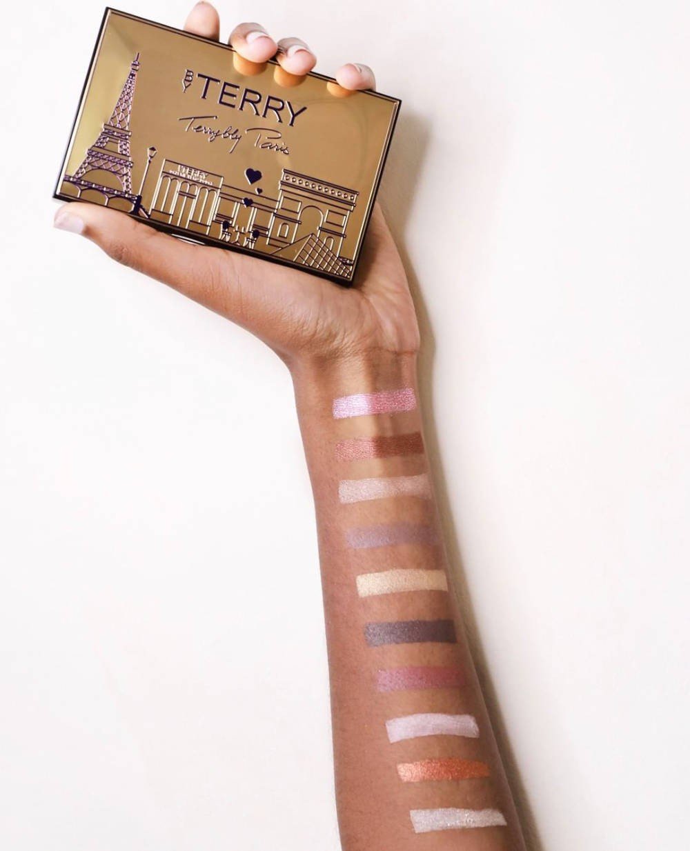 Swatches palette Paris by Light By Terry 