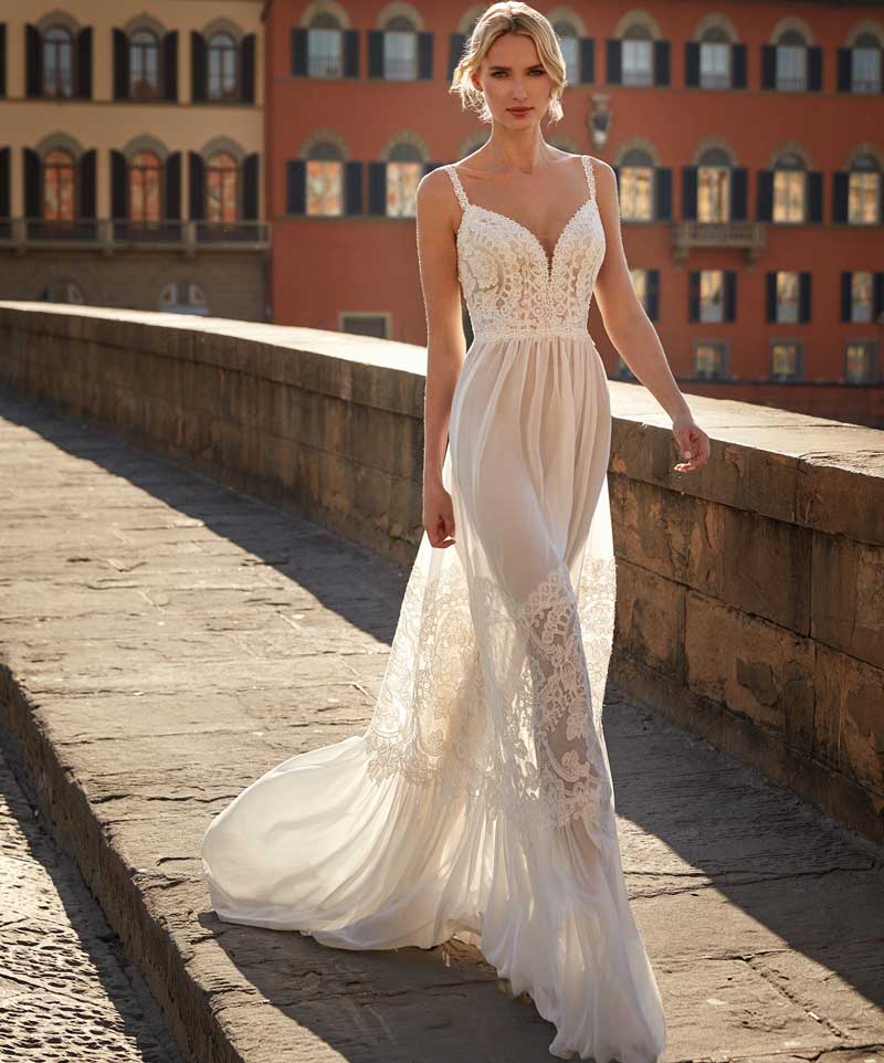 Abiti da sposa boho chic Nicole Spose 2021