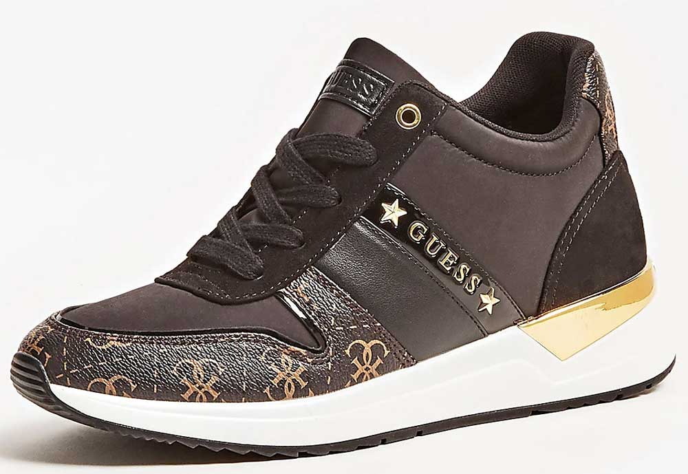 Sneakers logo Guess Sneakers logo Guess