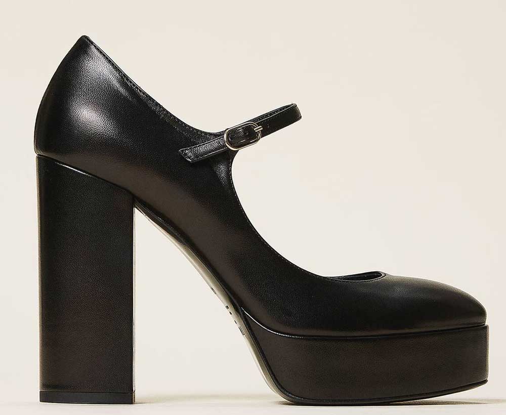 Decollete platform in pelle Decollete platform in pelle
