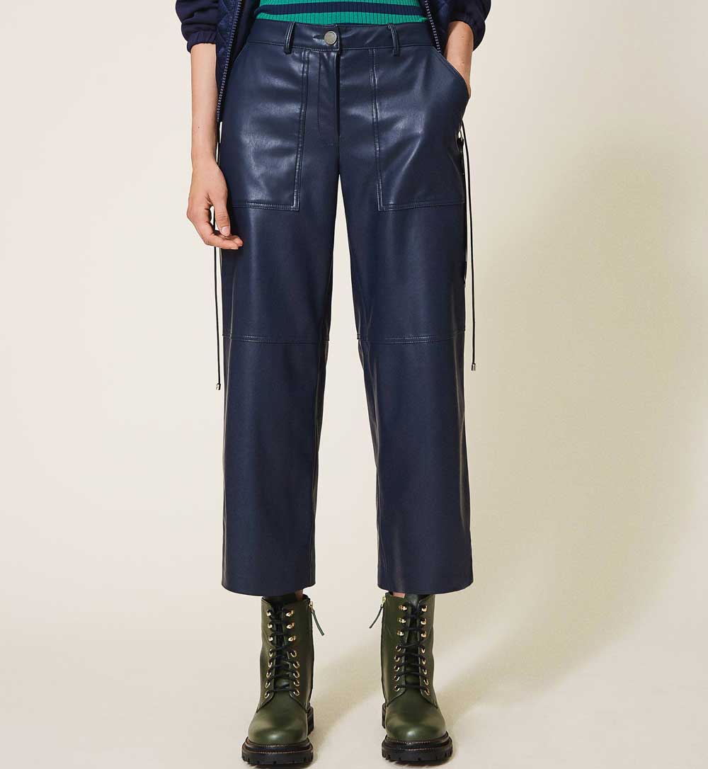 Pantaloni cropped in similpelle Pantaloni cropped in similpelle