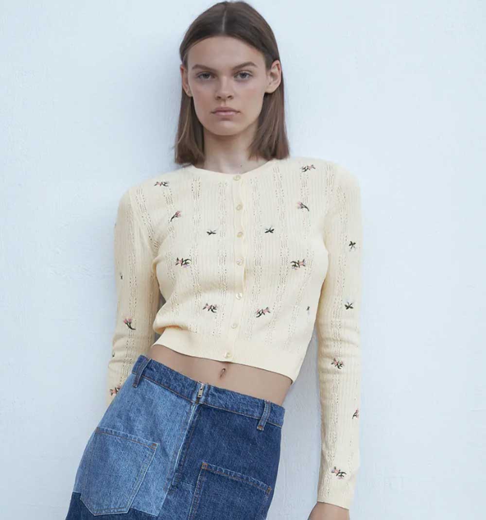 Cardigan con ricami Cardigan con ricami