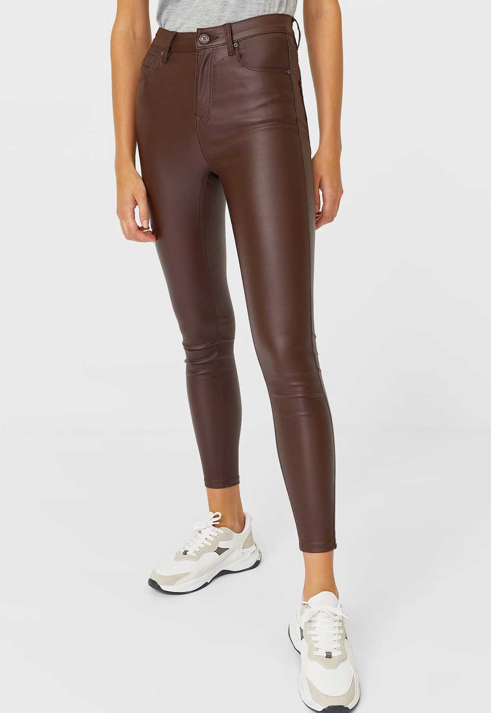 Abbigliamento Stradivarius inverno 2021 Abbigliamento Stradivarius inverno 2021