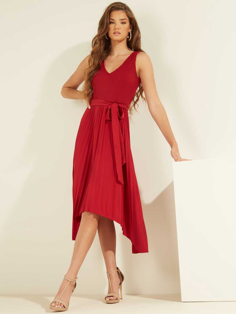 Guess abbigliamento hotsell primavera estate 2020