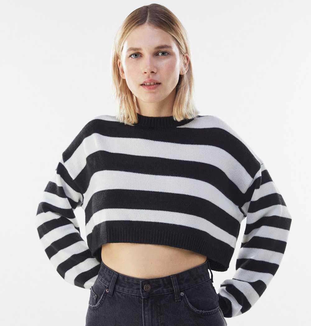 Pullover cropped righe Bershka
