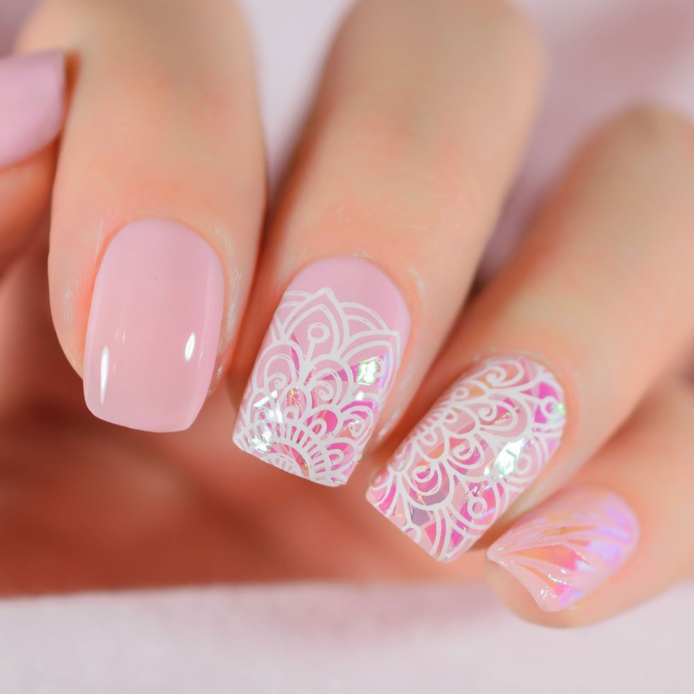 San Valentino nail art rosa