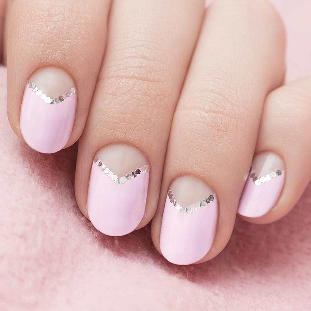 San Valentino nail art rosa 