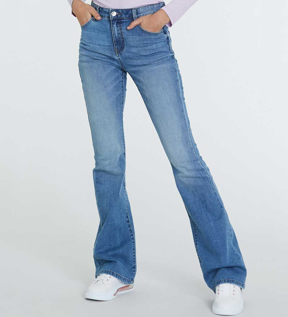 jeans vita alta a zampa