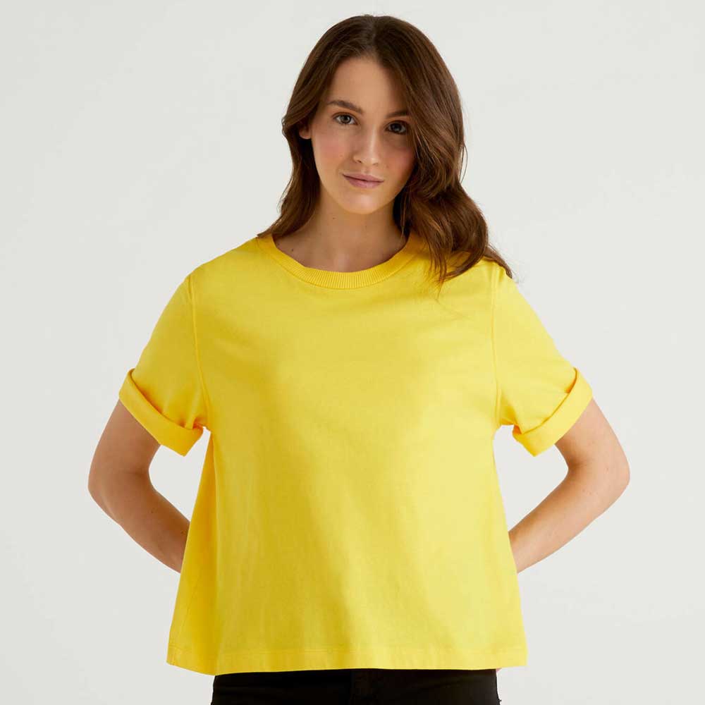t-shirt gialla cropped t-shirt gialla cropped