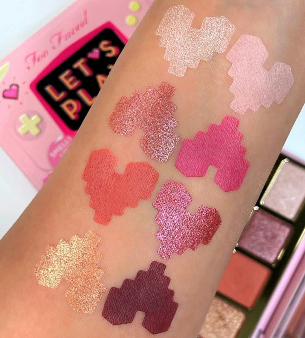 Swatches palette Too Faced