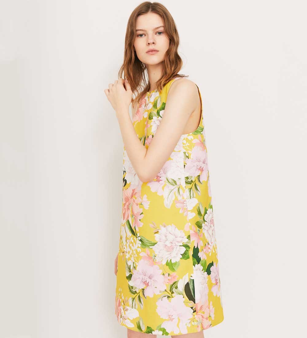 vestito a fiori senza maniche vestito a fiori senza maniche
