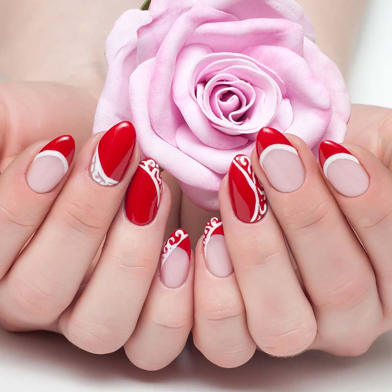 Nail art rosso