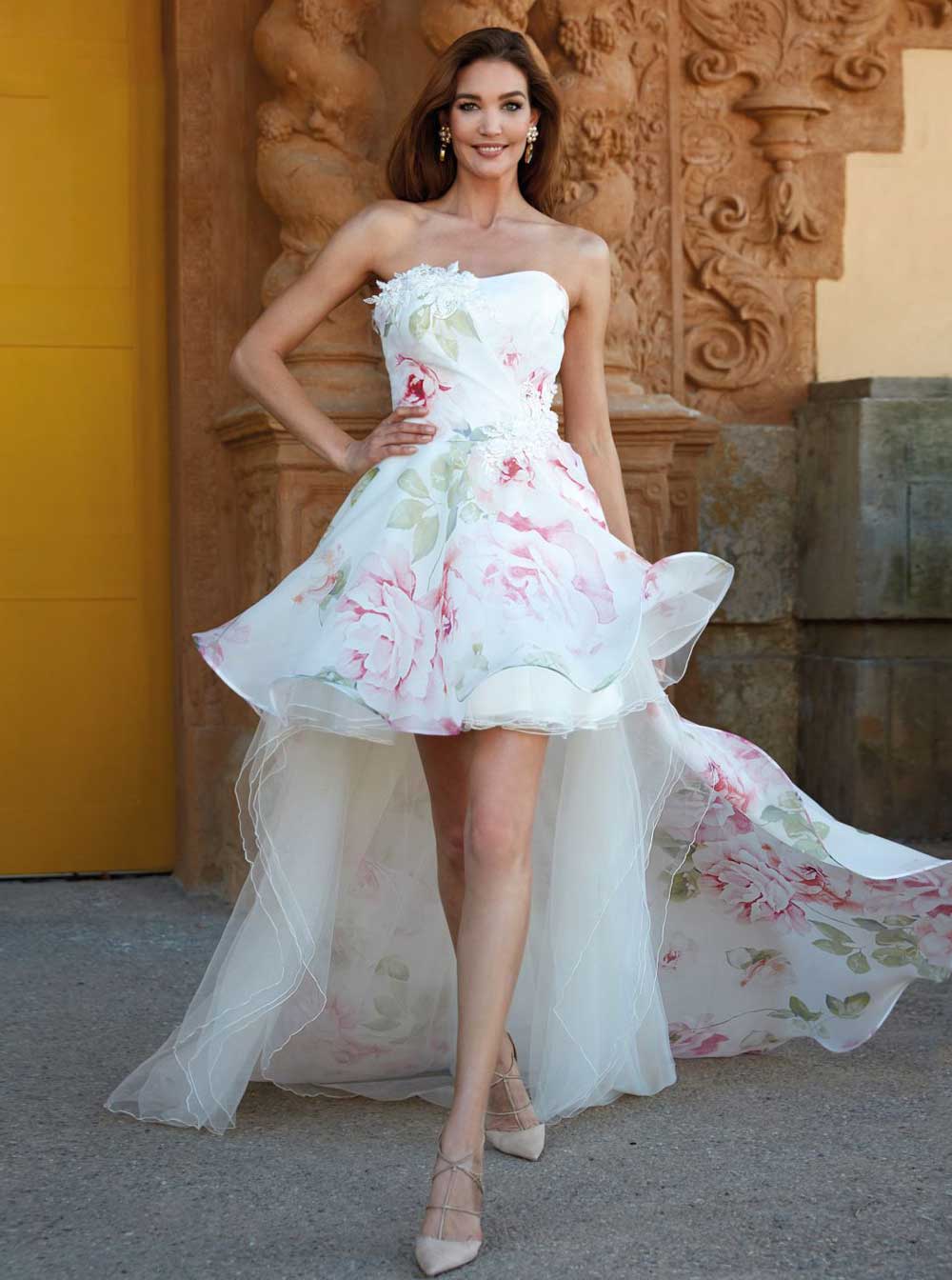 vestido de novia corto de flores