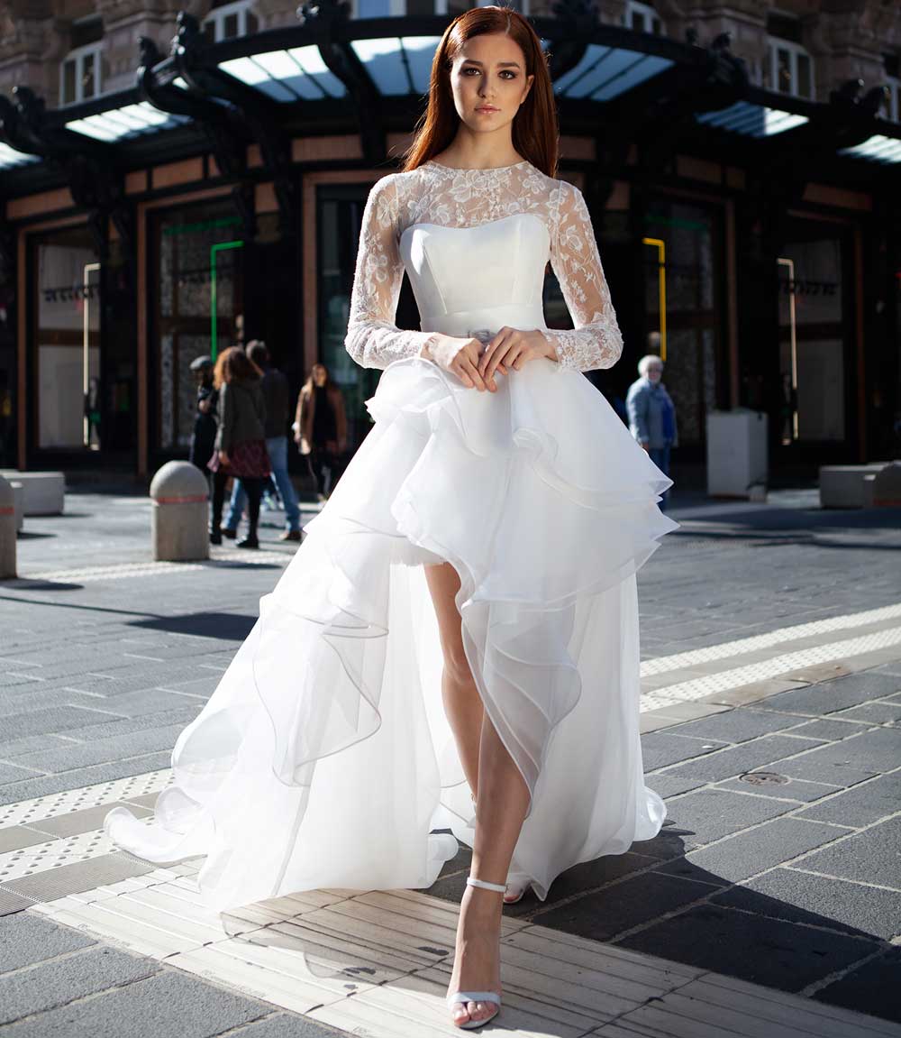 vestido de novia con falda de volantes
