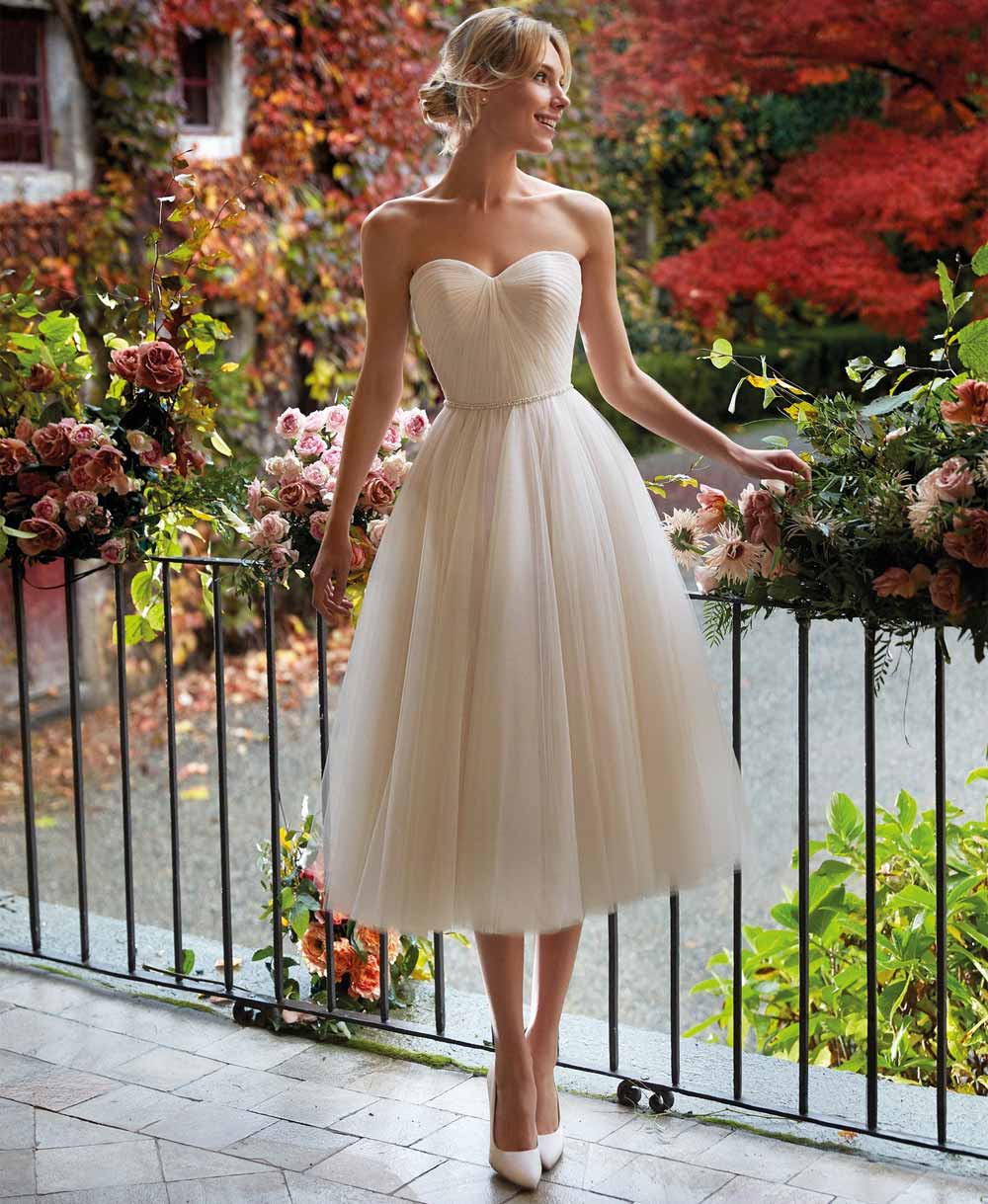 vestidos de novia cortos 2021