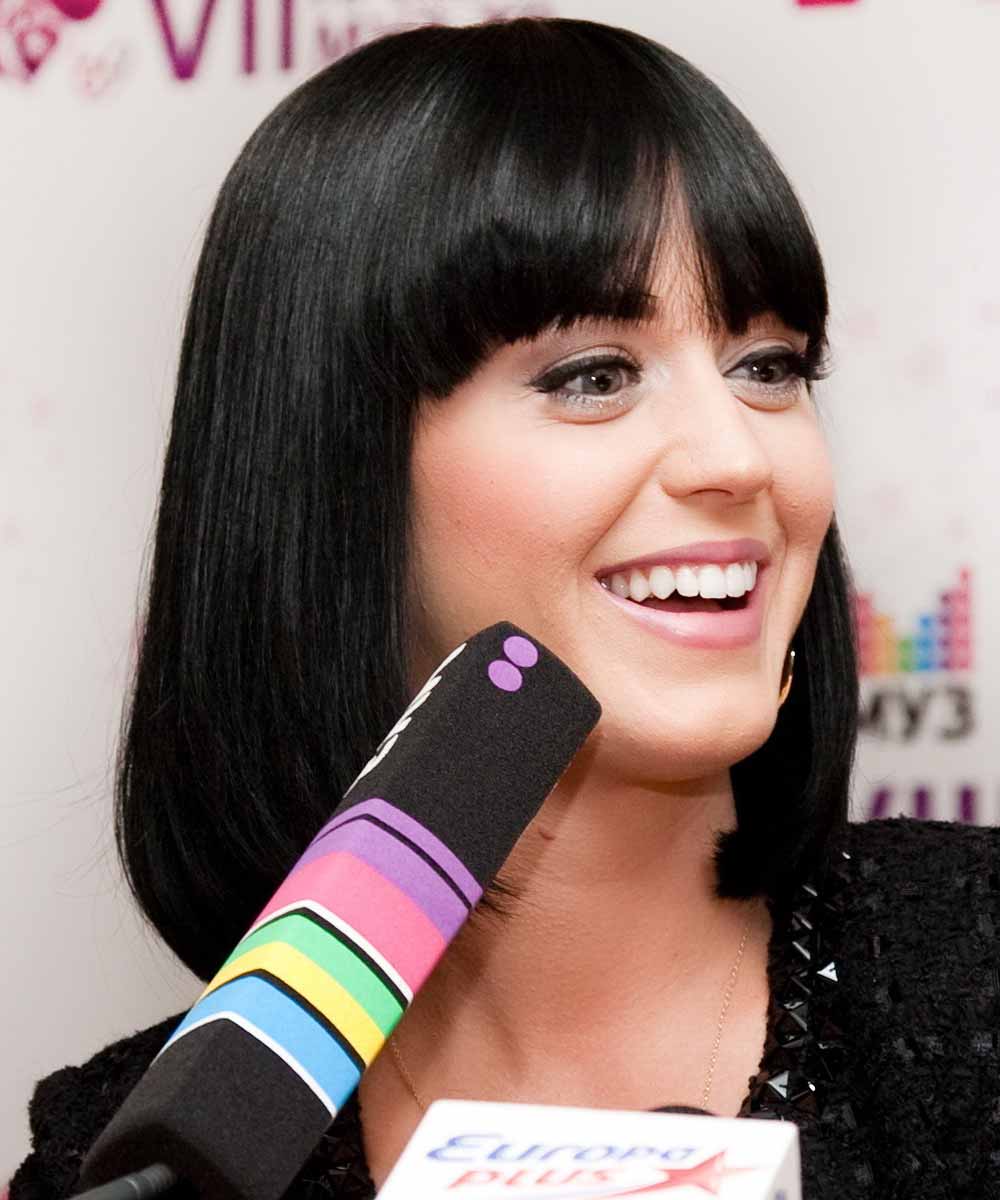 Katy Perry capelli medi