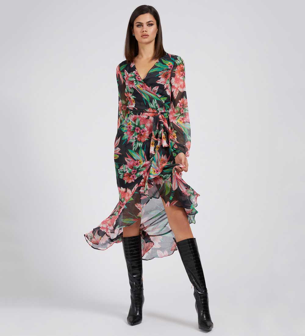 Guess abbigliamento autunno inverno 2021 2022 Guess abbigliamento autunno inverno 2021 2022