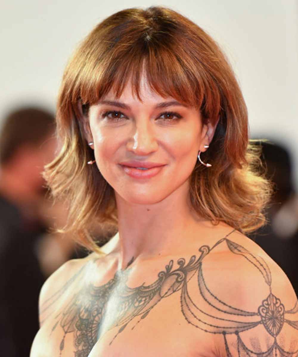Asia Argento look capelli Cannes 2021
