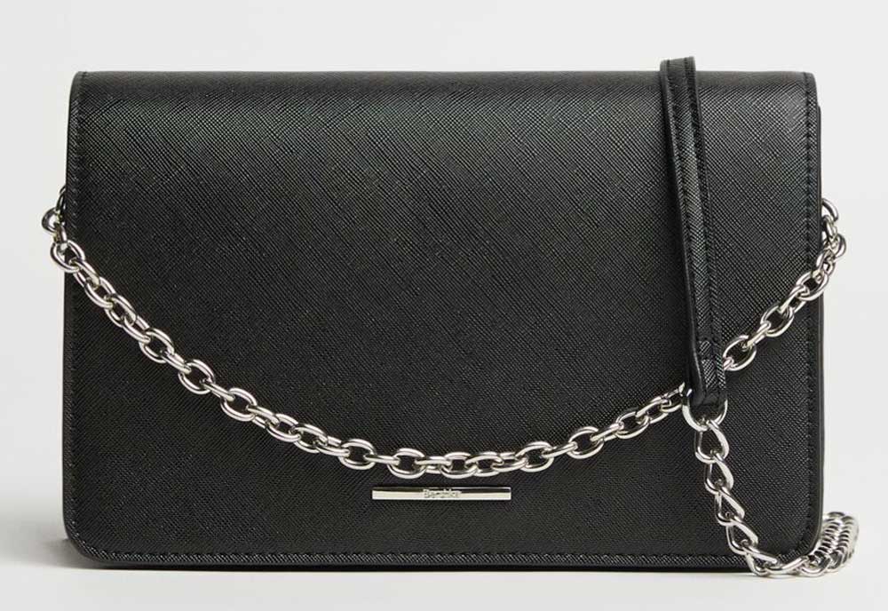 pochette nera con tracolla