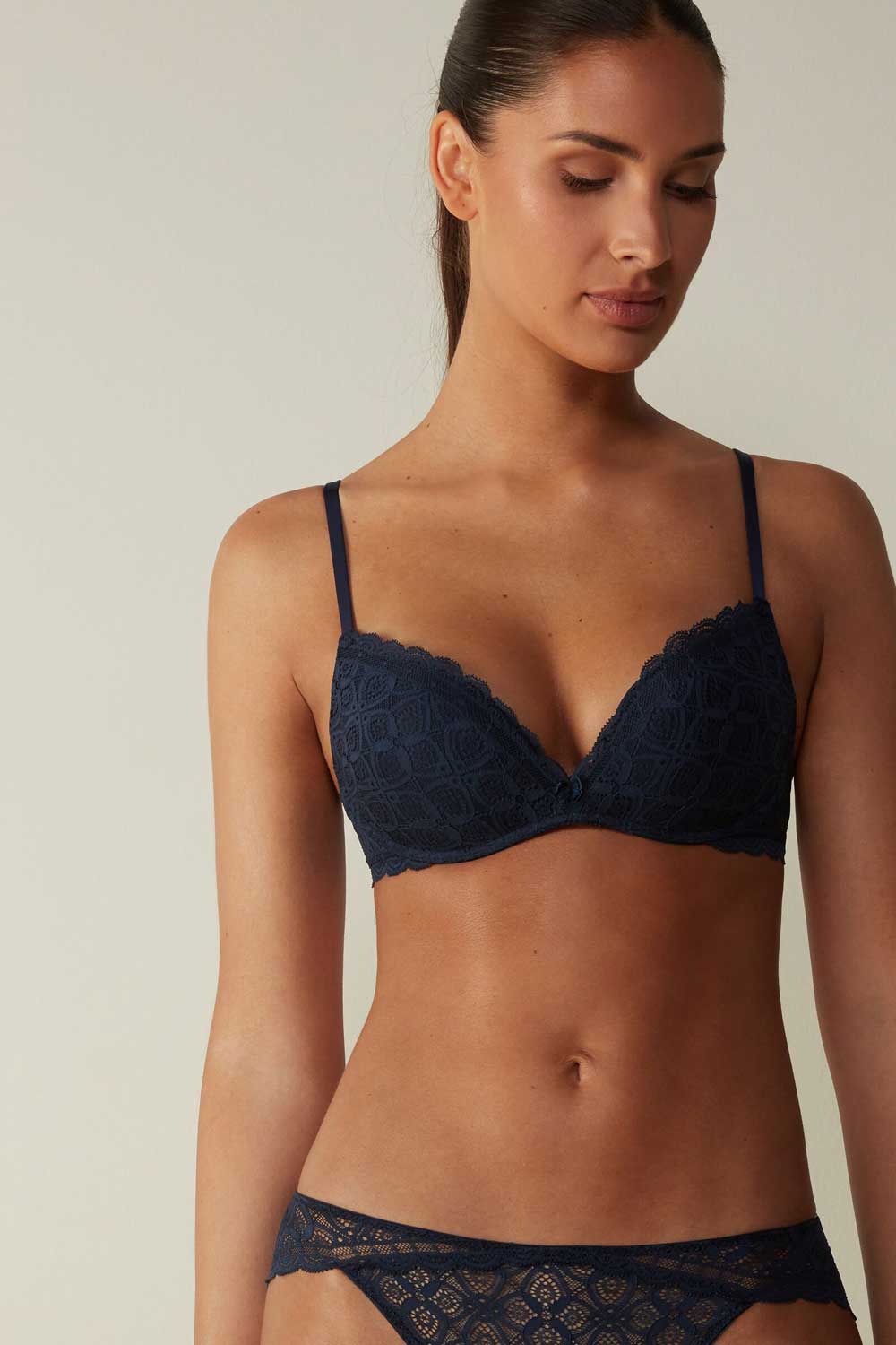 Intimo super push up in pizzo